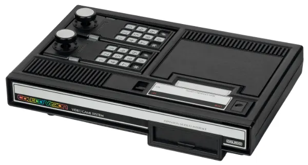 Consola ColecoVision con sus controles