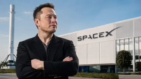 Cohete de SpaceX aterrizando verticalmente