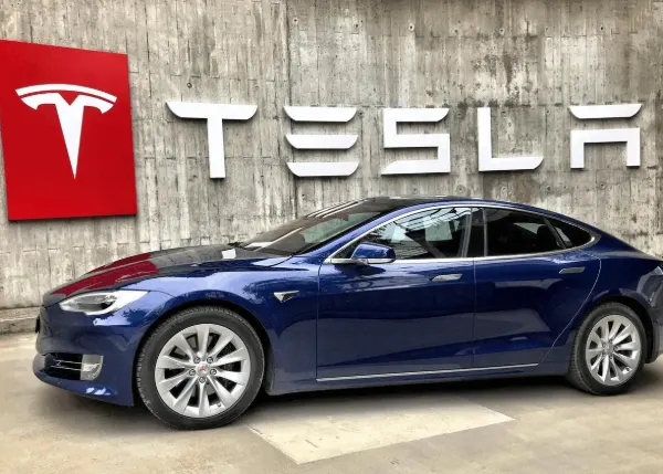 Vehículo eléctrico de Tesla
